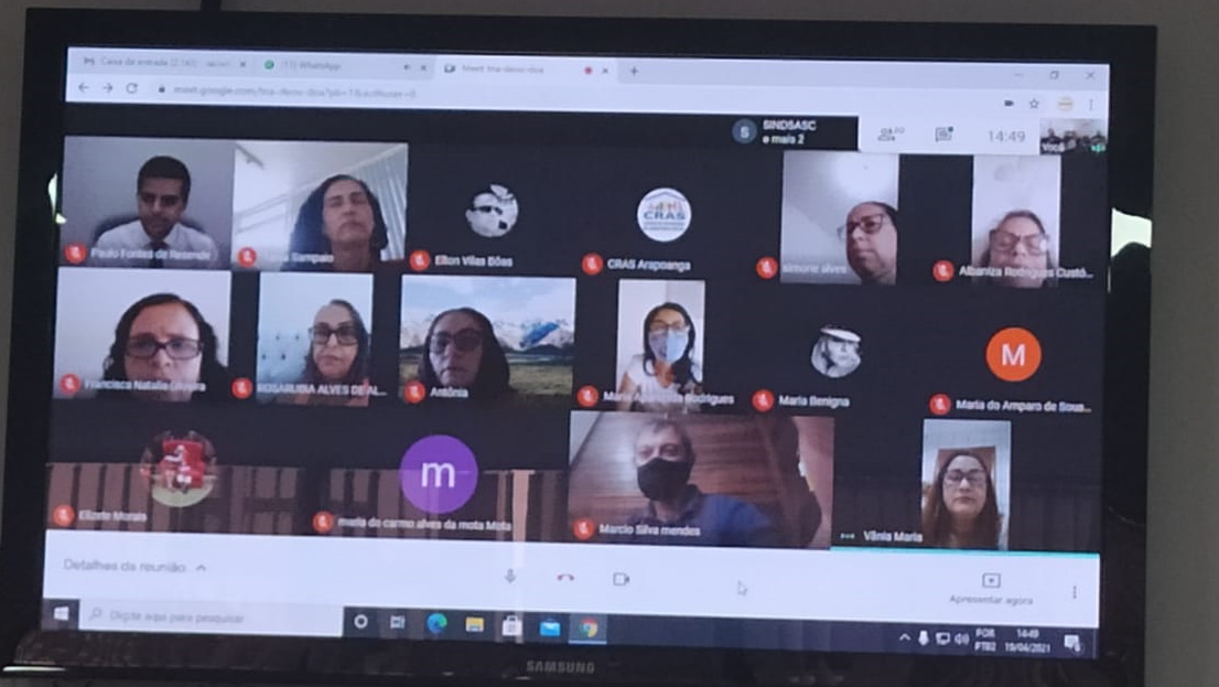 Sindsasc realiza reunião com auxiliares em assistência social